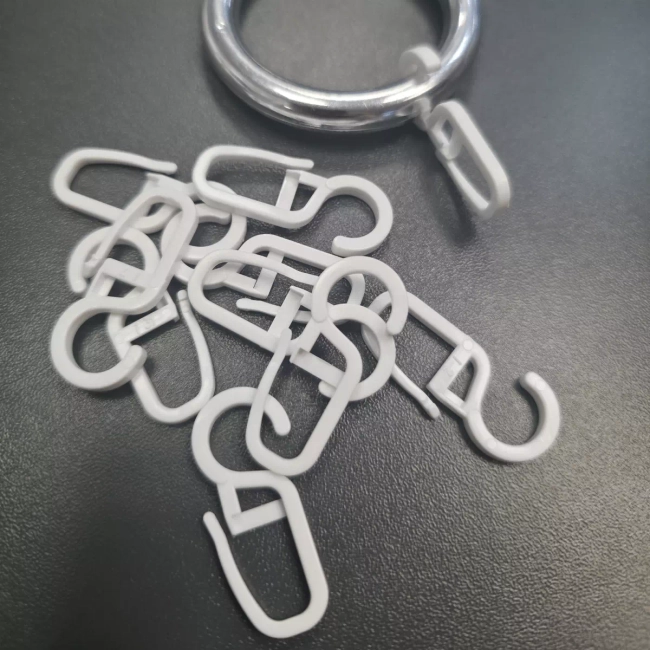 Agrafki na duże kółko plastikowe/drewniane w karniszach starszych modeli